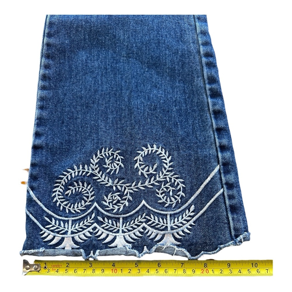 REVOLT Y2K Boho Embroidered Hem Wide Leg Jeans High Rise 32x30 Size 14 Hippie - Picture 9 of 14
